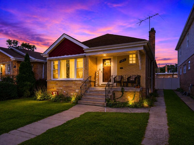 11831 S Artesian Avenue Chicago IL 60655