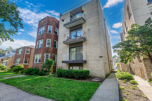Photo of 6126 N Francisco Avenue Chicago IL 60659 Unit 1