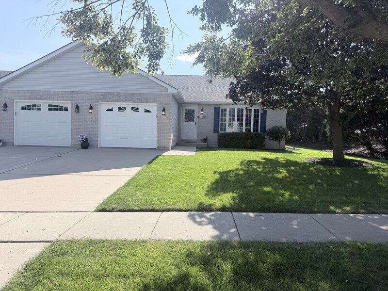 15631 W Waterford Lane Manhattan IL 60442