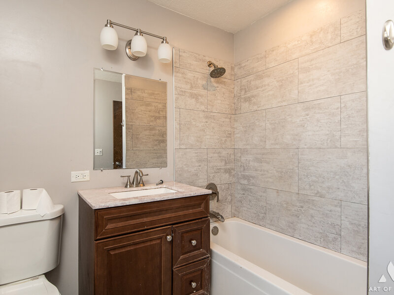 3034 190th Street Lansing IL 60438