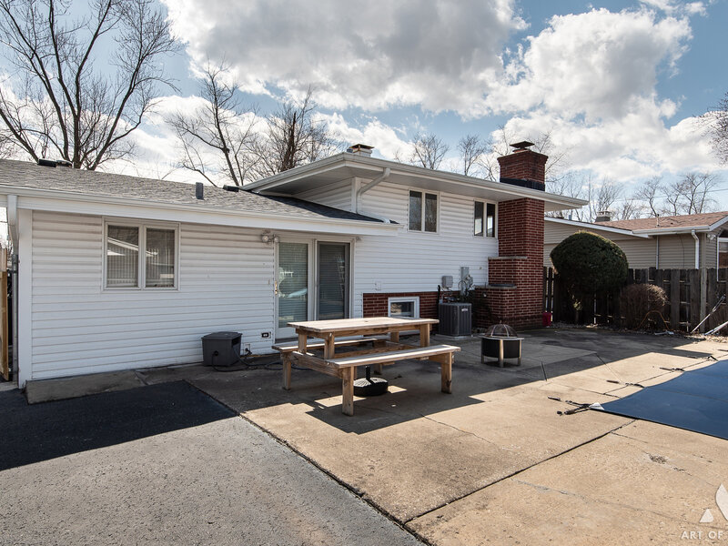 3034 190th Street Lansing IL 60438