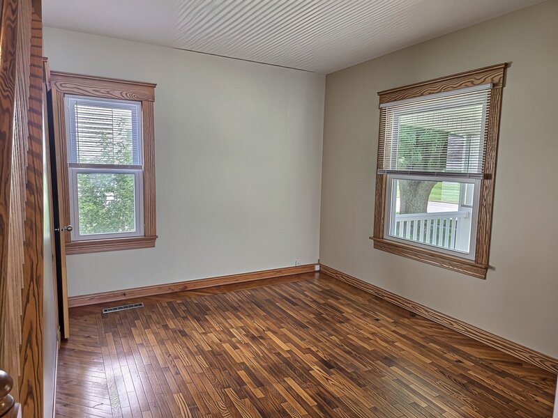 271 S Main Street Manteno IL 60950