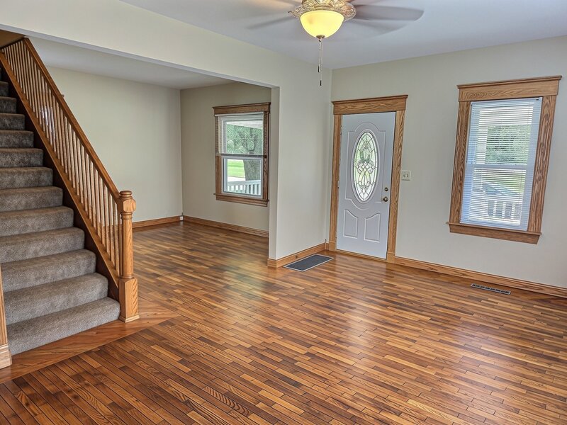 271 S Main Street Manteno IL 60950
