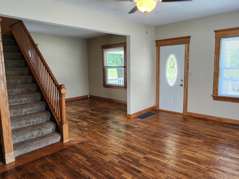 271 S Main Street Manteno IL 60950
