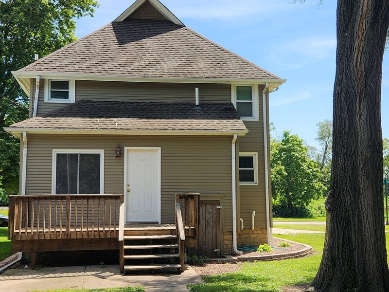 271 S Main Street Manteno IL 60950