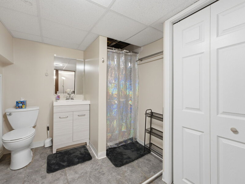 3446 Pleasant Drive Bettendorf IA 52722