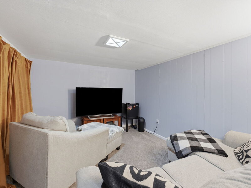 3446 Pleasant Drive Bettendorf IA 52722