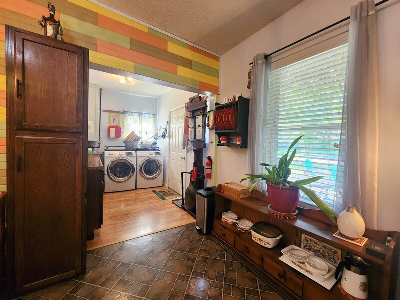 208 E Oak Street Carbondale IL 62901