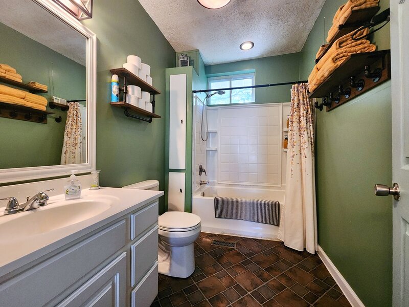 208 E Oak Street Carbondale IL 62901