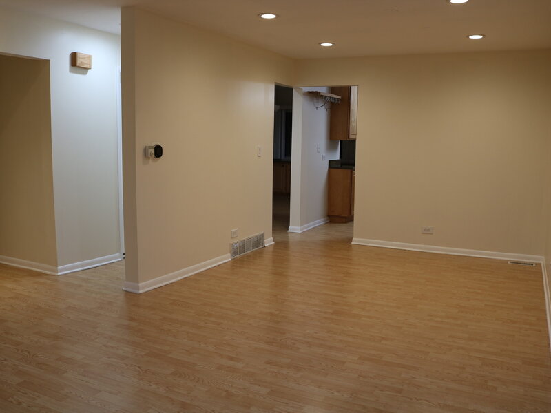 9259 Hamlin Avenue Des Plaines IL 60016