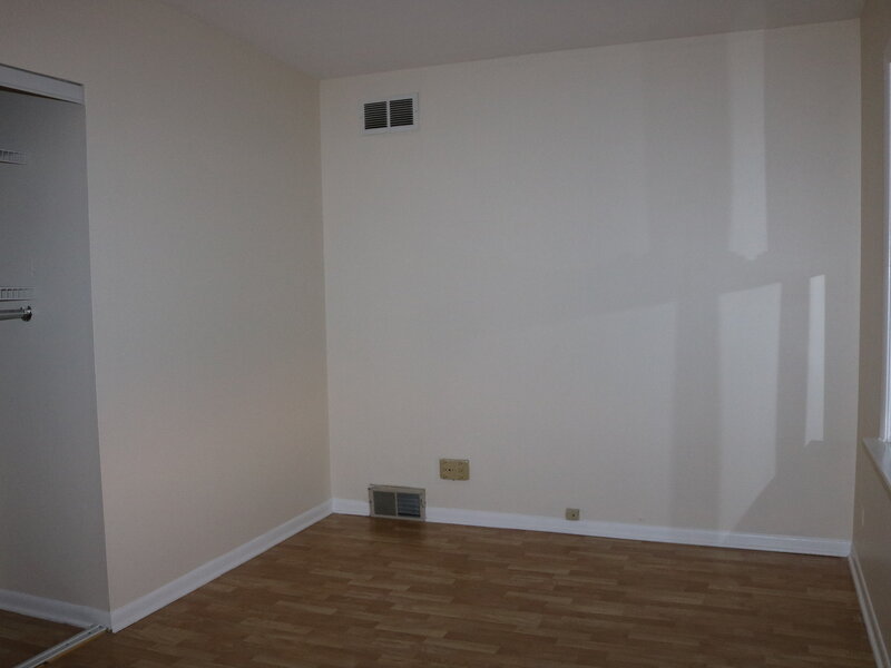 9259 Hamlin Avenue Des Plaines IL 60016
