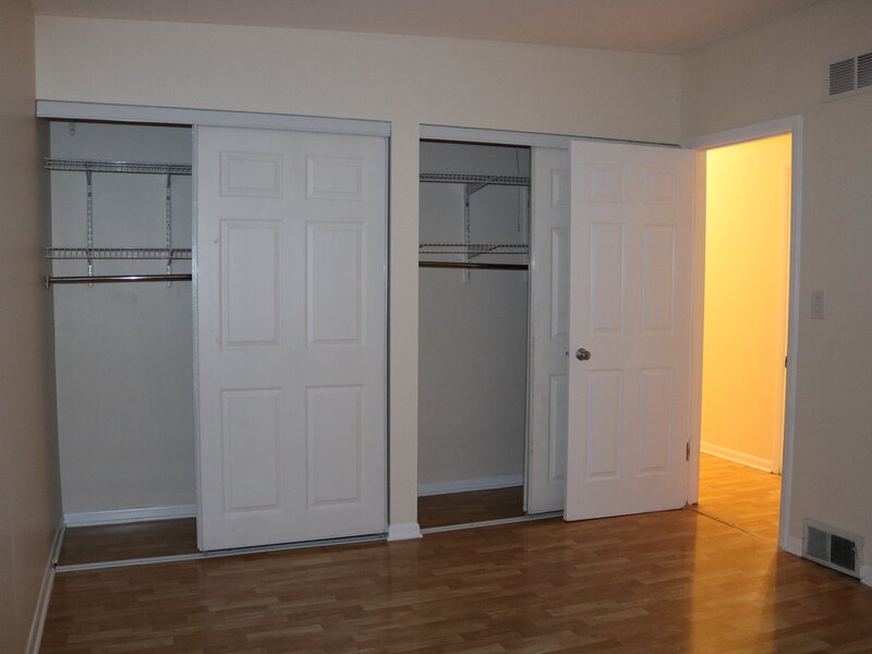 9259 Hamlin Avenue Des Plaines IL 60016