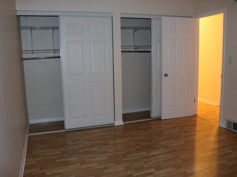 9259 Hamlin Avenue Des Plaines IL 60016