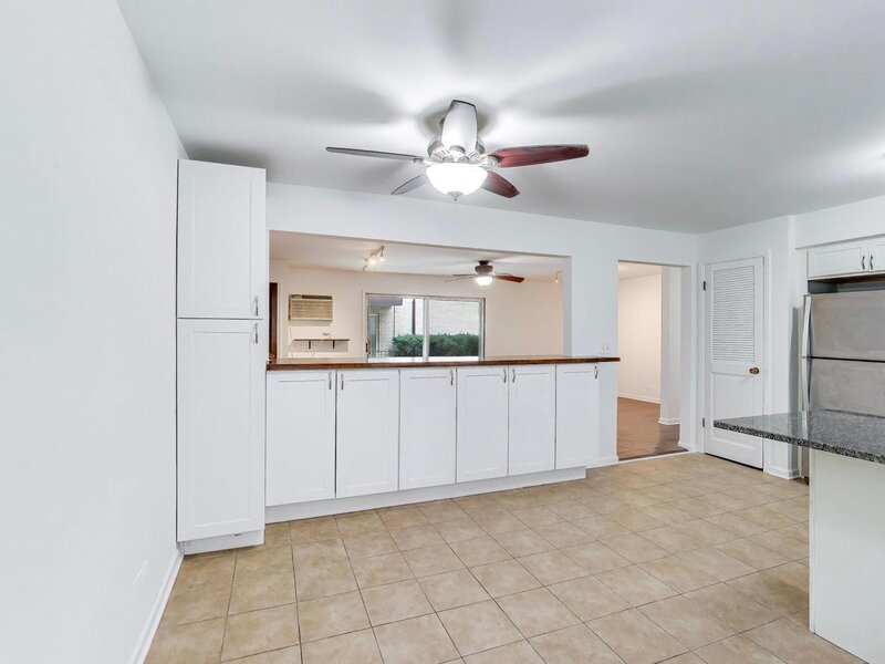 4243 N Kedvale Avenue Chicago IL 60641