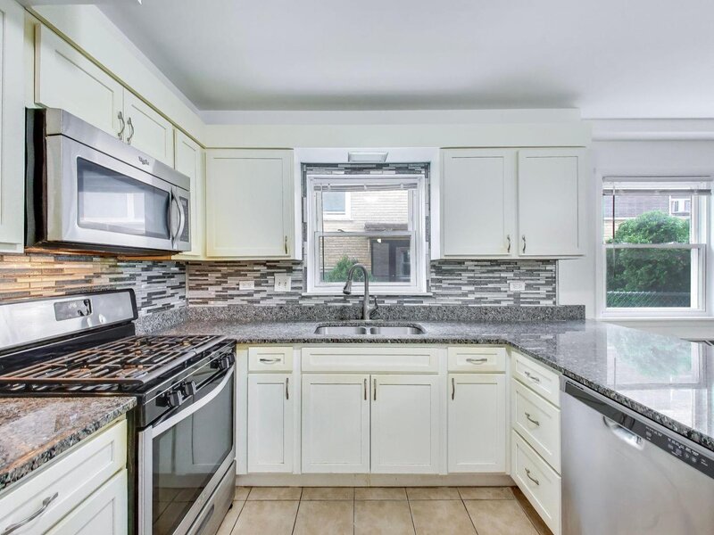 4243 N Kedvale Avenue Chicago IL 60641