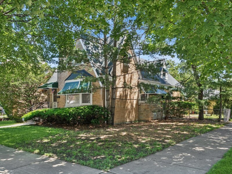 3301 N Newland Avenue Chicago IL 60634