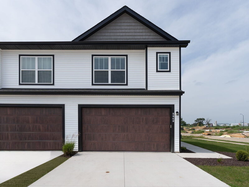5940 Butterfield Drive Bettendorf IA 52722
