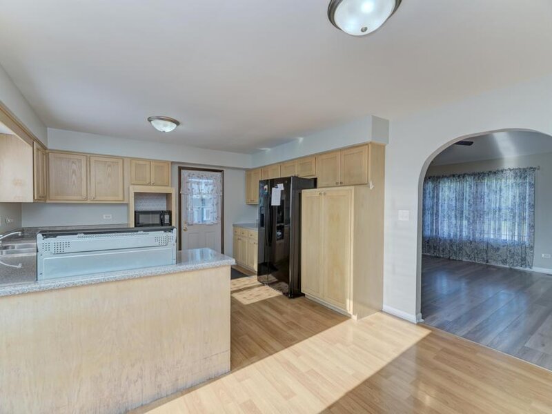 22812 Wentworth Avenue Steger IL 60475