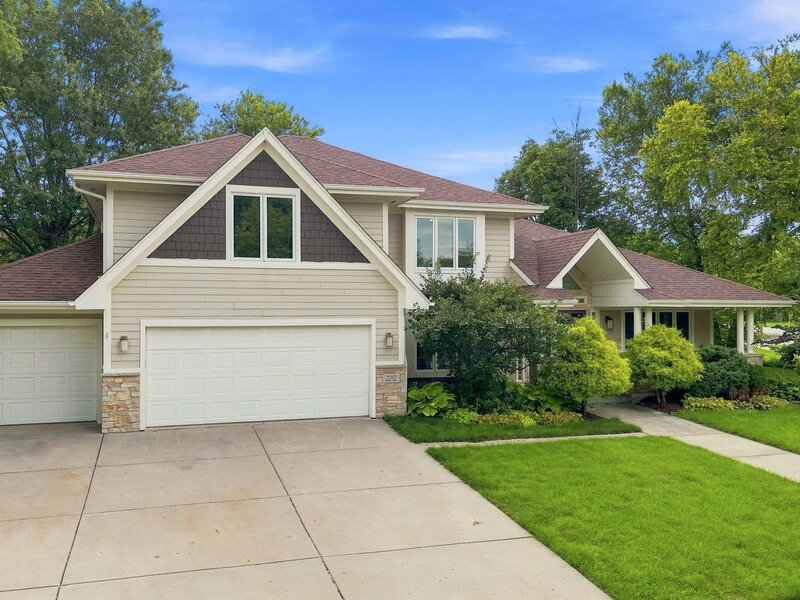 2752 Wendy Drive Naperville IL 60565