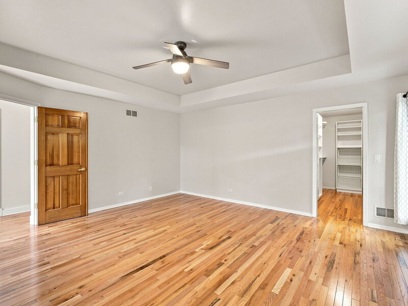 2752 Wendy Drive Naperville IL 60565