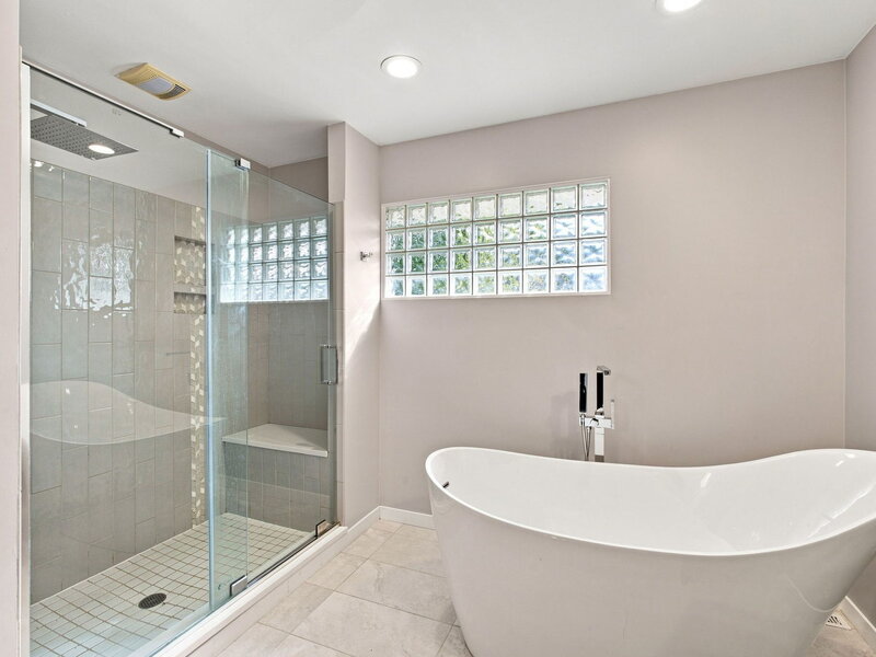 2752 Wendy Drive Naperville IL 60565