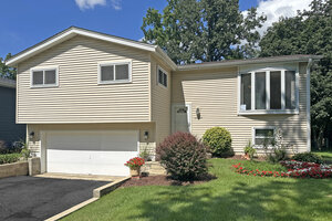 Photo of 0 Cottonwood Drive Wheaton IL 60187