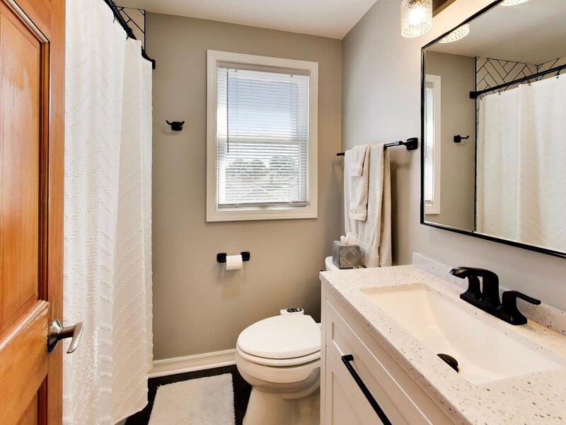 5523 N Natchez Avenue Chicago IL 60656