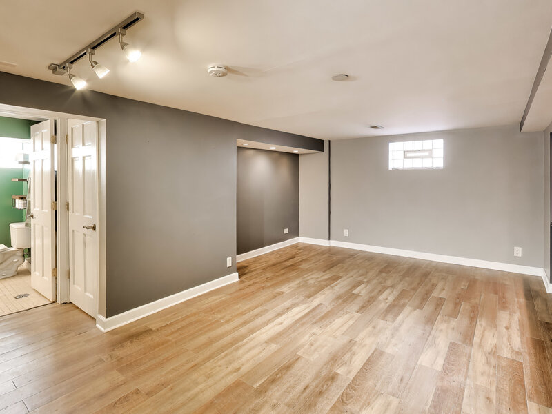 5523 N Natchez Avenue Chicago IL 60656