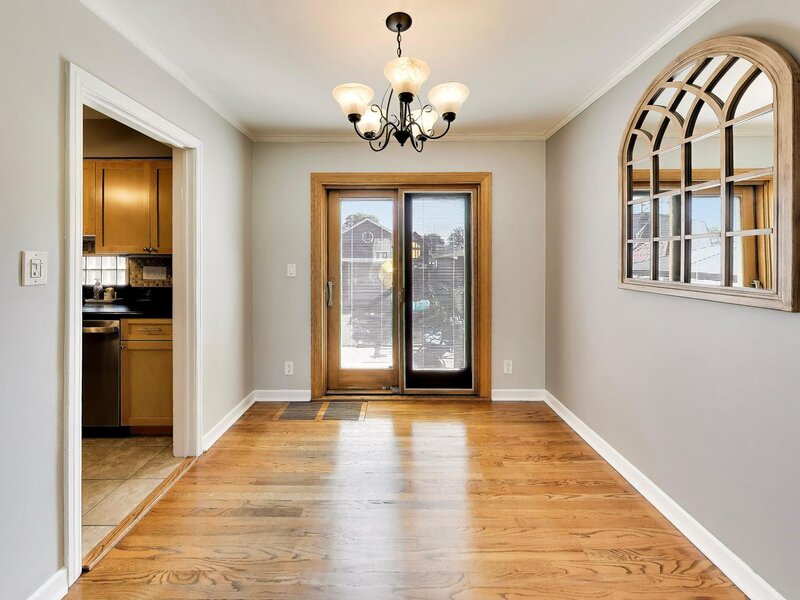 5523 N Natchez Avenue Chicago IL 60656