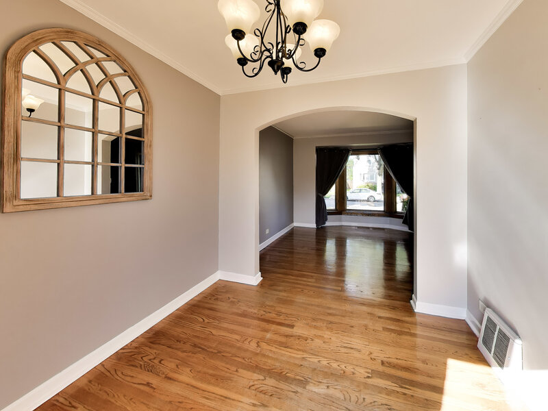 5523 N Natchez Avenue Chicago IL 60656
