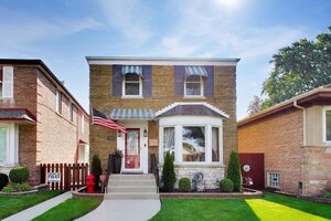 Photo of 5523 N Natchez Avenue Chicago IL 60656