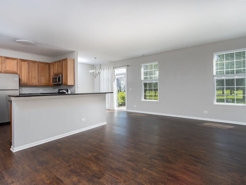 2521 Evergreen Circle Mchenry IL 60050