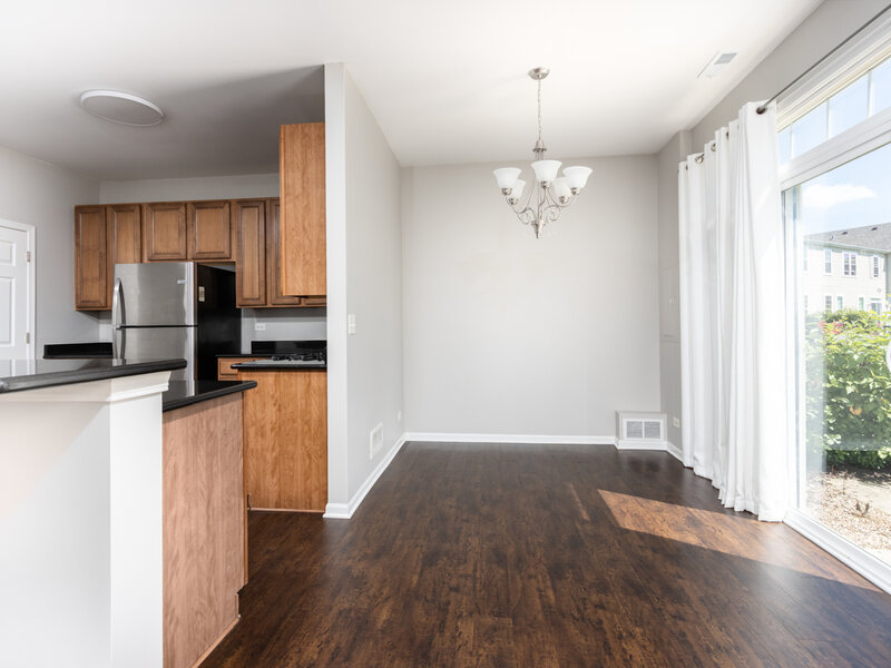 2521 Evergreen Circle Mchenry IL 60050