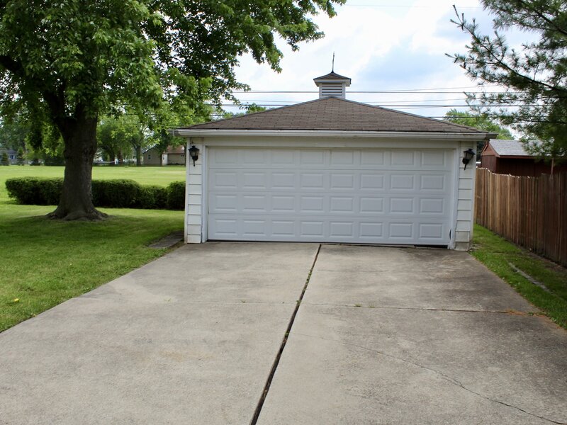 16421 Evans Avenue South Holland IL 60473