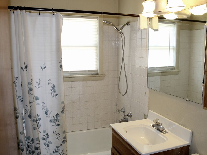 16421 Evans Avenue South Holland IL 60473