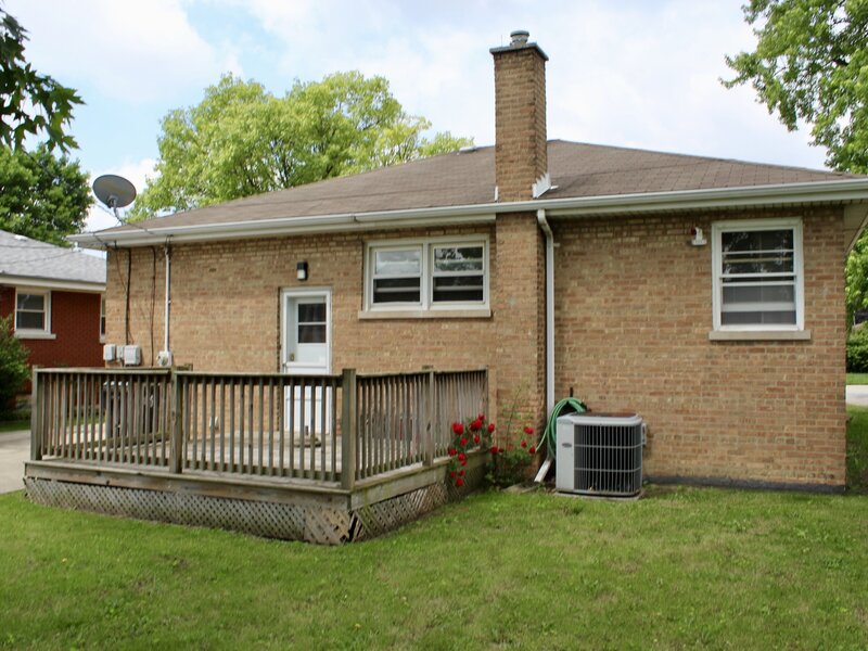 16421 Evans Avenue South Holland IL 60473
