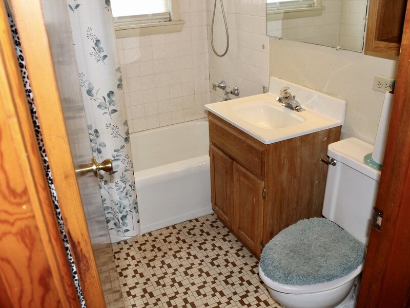 16421 Evans Avenue South Holland IL 60473