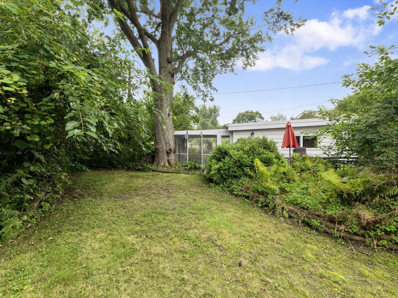 105 Willow Street Park Forest IL 60466