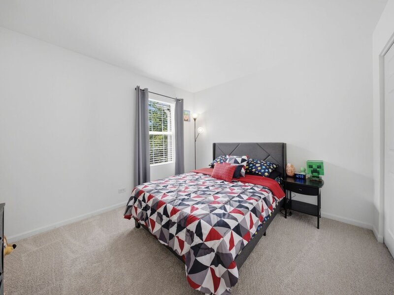 185 Springbrook Trail Oswego IL 60543