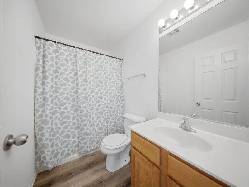 185 Springbrook Trail Oswego IL 60543