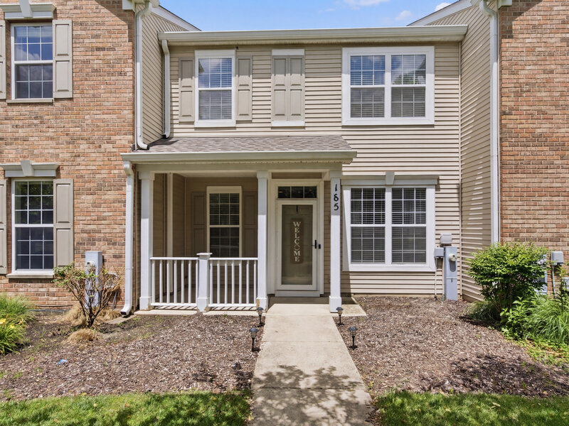 185 Springbrook Trail Oswego IL 60543