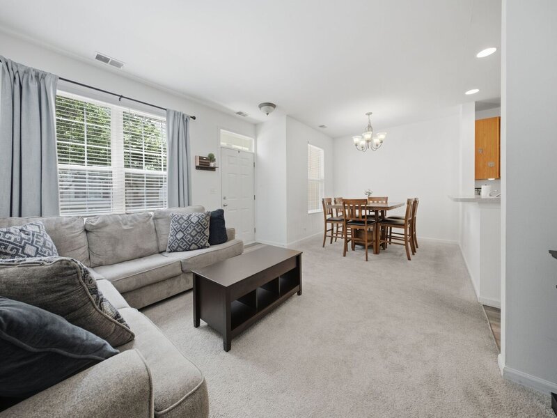185 Springbrook Trail Oswego IL 60543