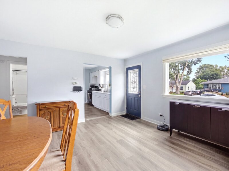 684 Cooper Avenue Elgin IL 60120