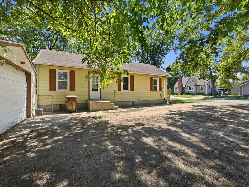 2930 Lapey Street Rockford IL 61109