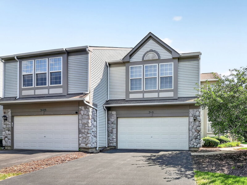 3121 Ollerton Avenue Aurora IL 60502