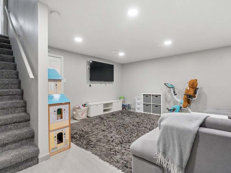 7916 W Lawrence Avenue Norridge IL 60706