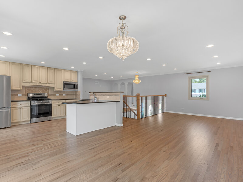 112 Lilac Lane Buffalo Grove IL 60089