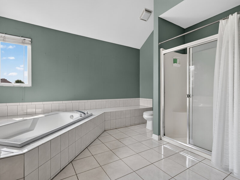 502 Crystal Court Oswego IL 60543
