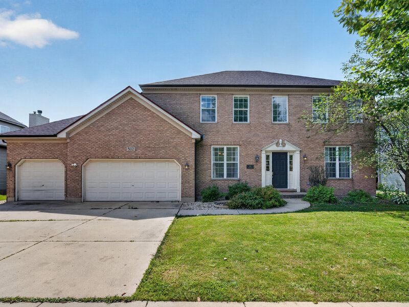 502 Crystal Court Oswego IL 60543