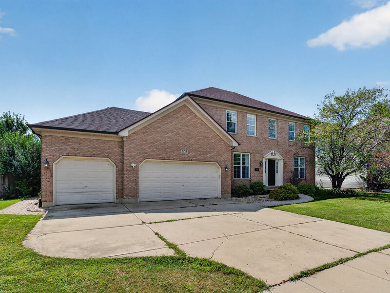 502 Crystal Court Oswego IL 60543